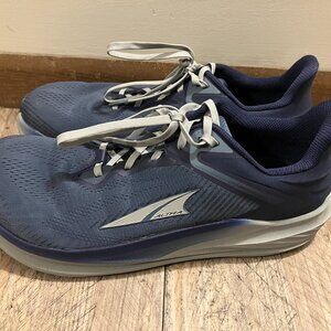 Men's Altra Torin 8 - Basically New!